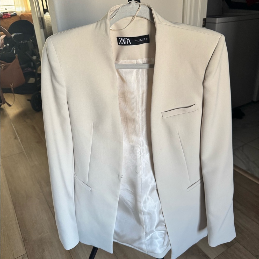 Zara Inverted Lapel Blazer in Ecru